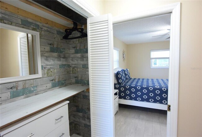 Building Photo - 170 Argus Rd