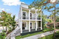 Building Photo - 1265 Esplanade Ave