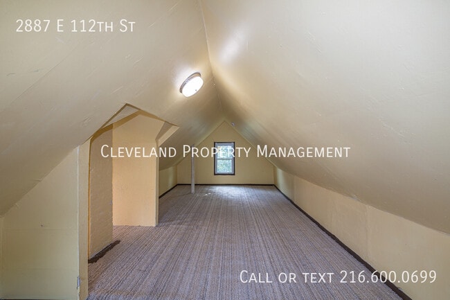 Building Photo - 2887 E 112th St