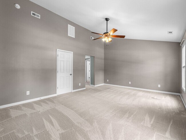 Building Photo - 156 Old Beechtree Ln