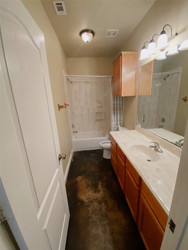 Building Photo - 3123 Molly Dr