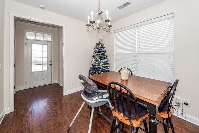 Building Photo - 3 Bedroom, 2.5 Bathroom Home in Eagle Run - Ladson