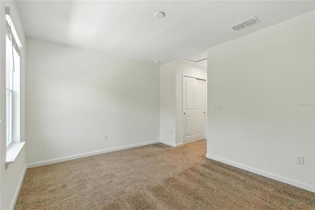 Building Photo - 11750 Sunsail Ave