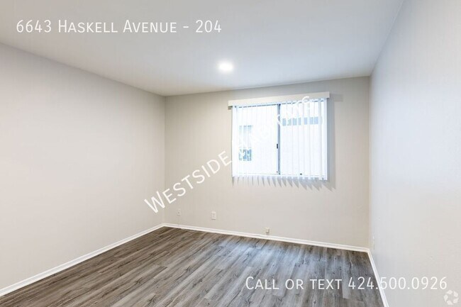Building Photo - 6643 Haskell Ave