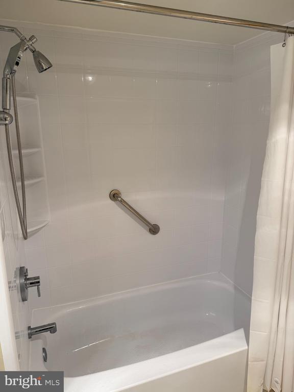 Building Photo - 2100 Langston Blvd.