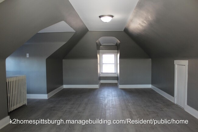 Building Photo - 198 St Joseph St