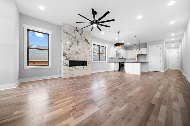 Building Photo - 1201 Stainback Ave