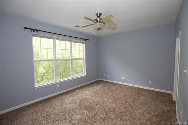 Building Photo - 11421 Dixie Glen Dr