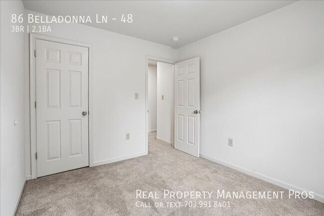 Building Photo - 86 Belladonna Ln