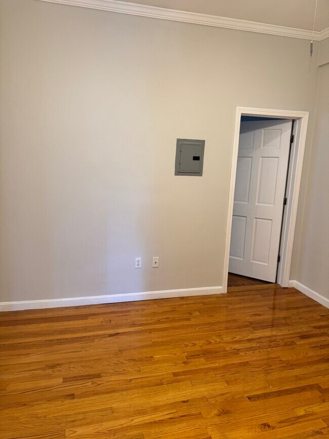 Building Photo - 1189 Commonwealth Ave