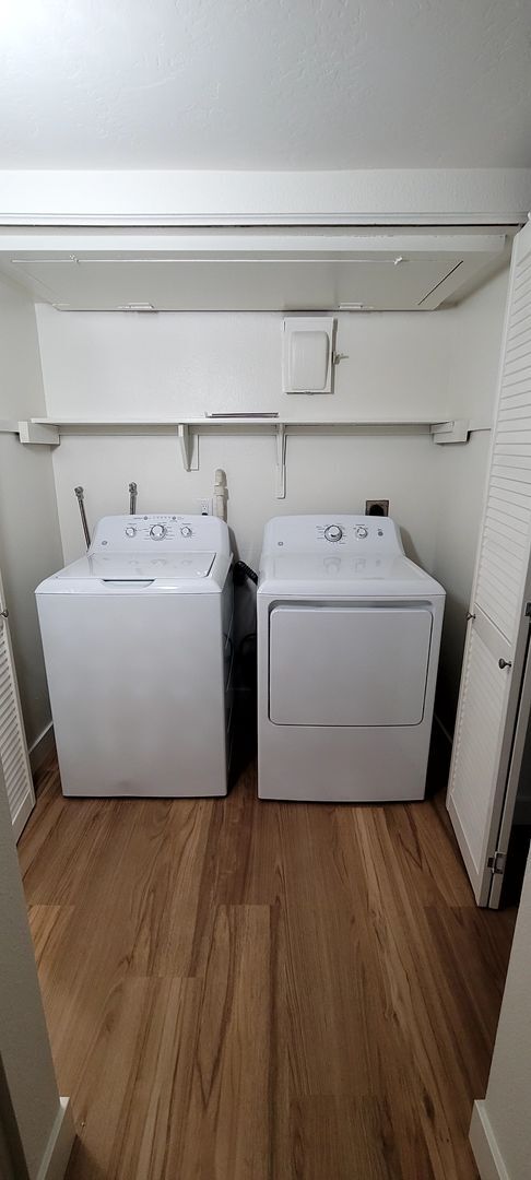 Building Photo - Golf Course View Bottom Level Condo in Campana Villas