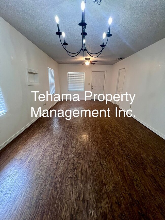 Building Photo - Charming 2 bedroom 1 bath home in Red Bluff