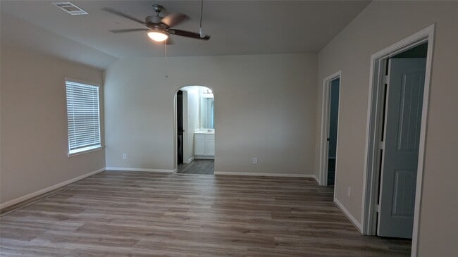 Building Photo - 23607 Lady Capulet Dr