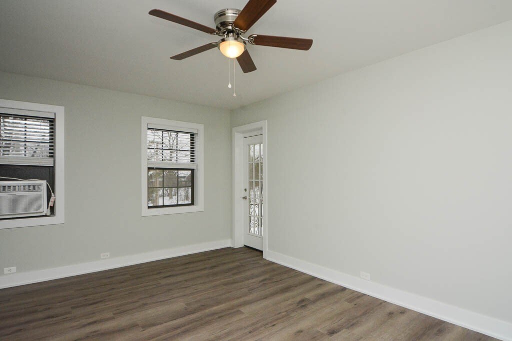 Building Photo - 730 Judson Ave