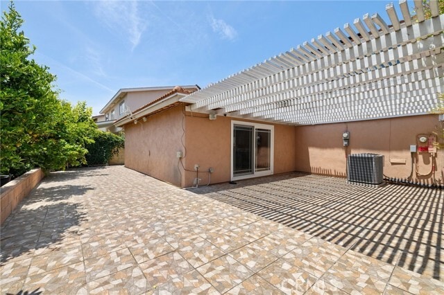 Building Photo - 5052 Andrew Dr