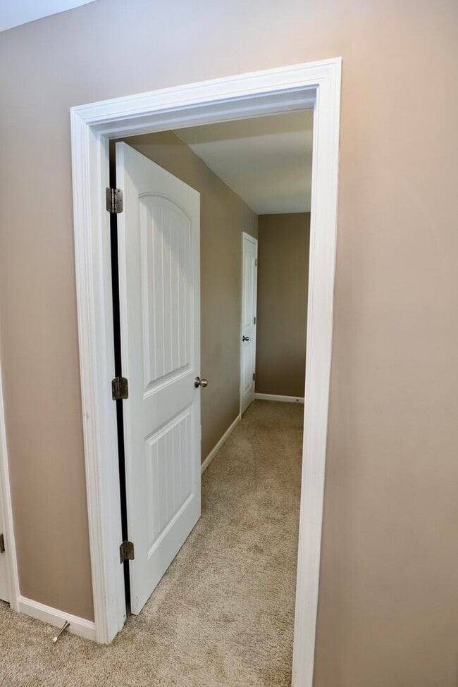 Building Photo - 500 Kittiwake Ln