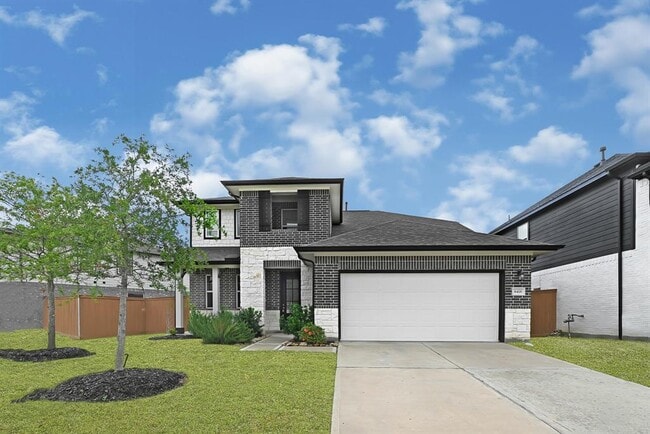 Primary Photo - 8418 Manta Ray Cir