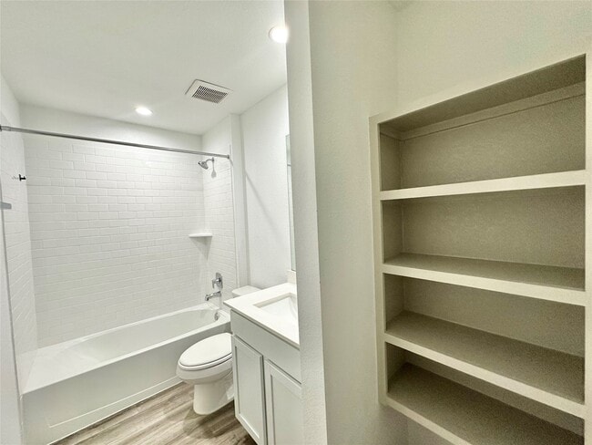 Building Photo - 1107 Curly Angora Ct