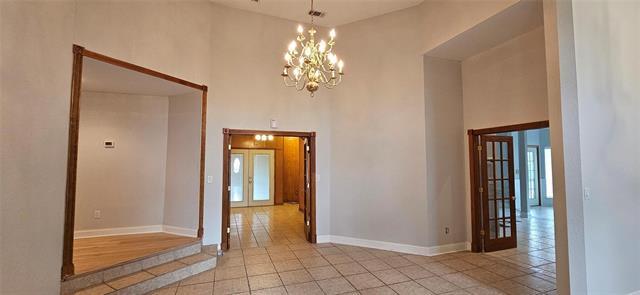 Building Photo - 137 Oakview