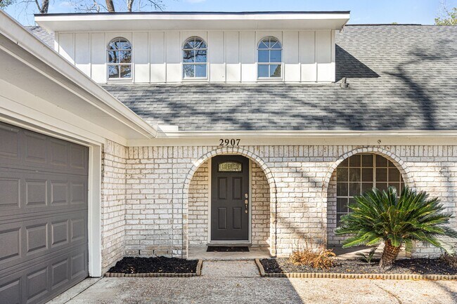 Building Photo - 2907 Boulder Creek Dr