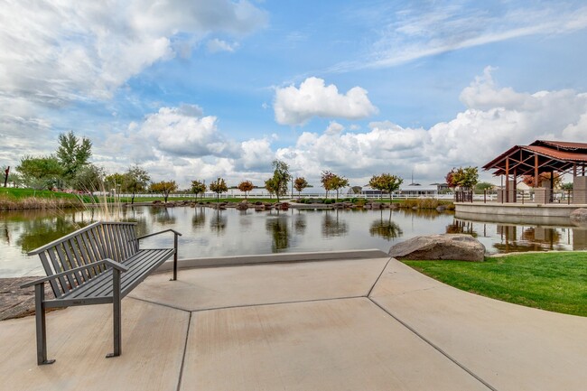 Building Photo - Beautiful home in Eastmark with 3 bedrooms...