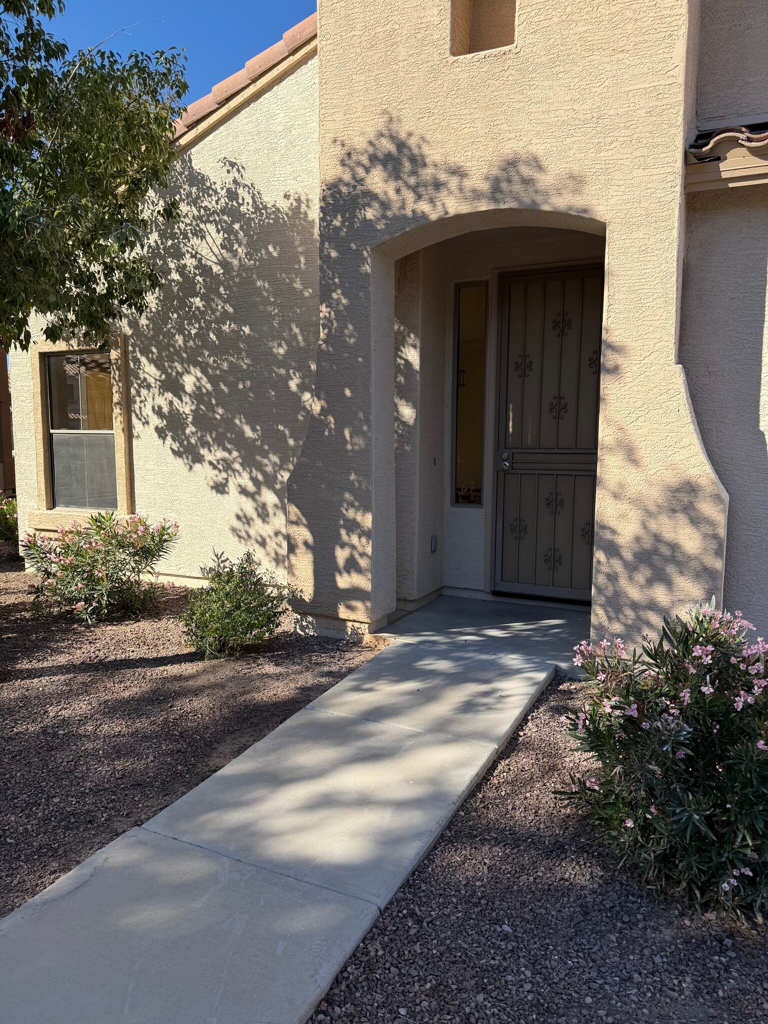 Front door entrance - 2600 E Springfield Pl