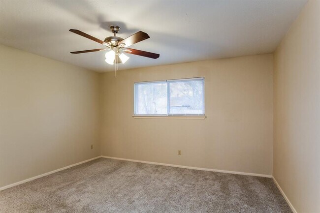 Building Photo - 22506 Spring Gate Dr