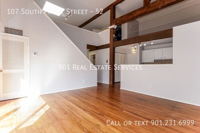 Building Photo - 107 S Front St