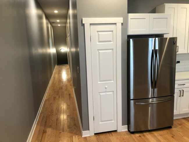 Hallway/Kitchen - 5521 S Dorchester Ave