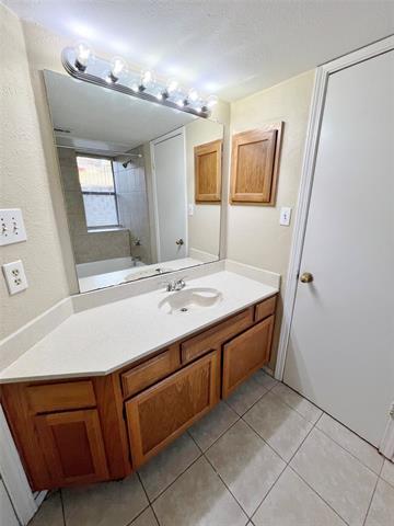 Building Photo - 171 Henry Chandler Dr