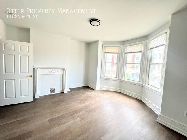 Building Photo - 1310 N 60th St