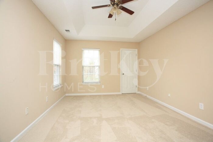 Building Photo - 3817 Sipes Ln