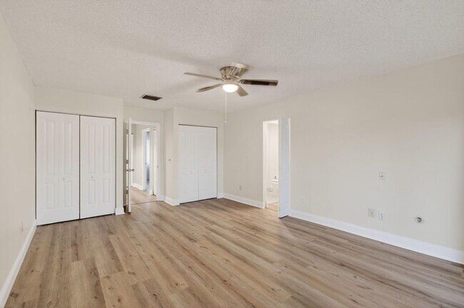 Building Photo - 21682 Cypress Rd