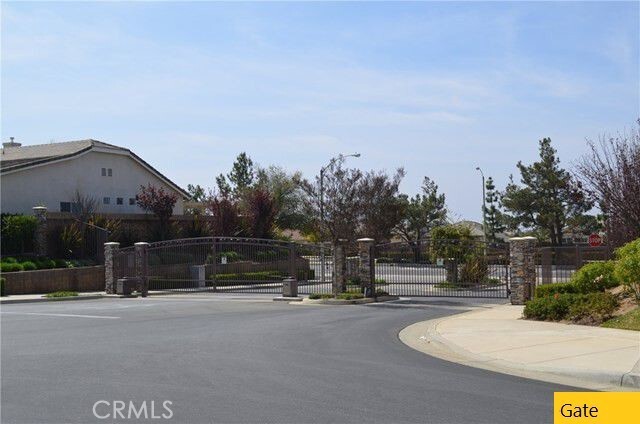 Building Photo - 8796 Flatiron Ct