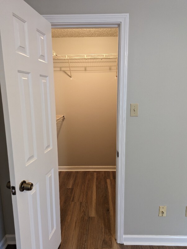 Building Photo - 3891 Moss Bank Cove