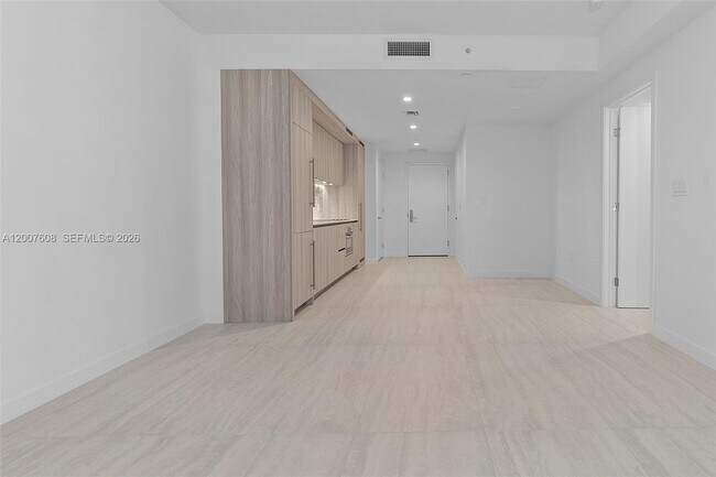 Building Photo - 77 SE 5th St