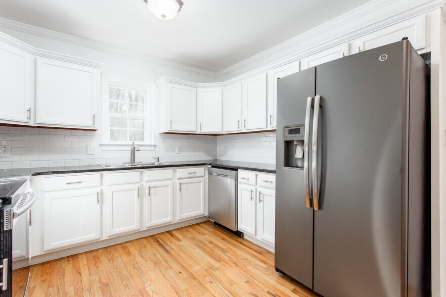 Building Photo - 83 Ormond St SE
