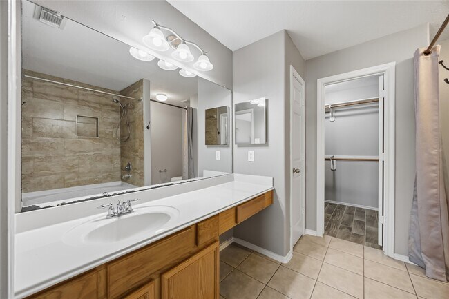 Building Photo - 2734 Trinity Glen Ln