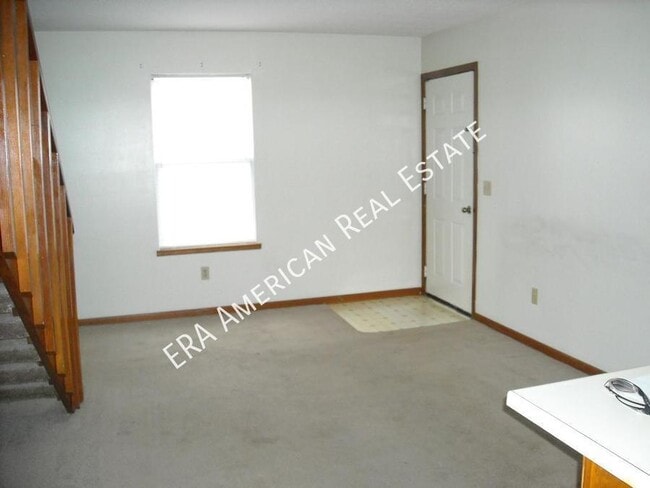 Primary Photo - 130 Hampton Dr