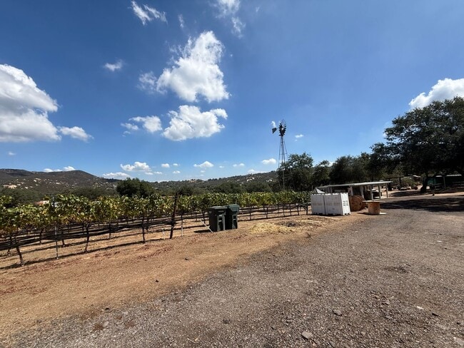 Building Photo - Unique opportunity!  3 BR 2.5 BA Farm-ranc...