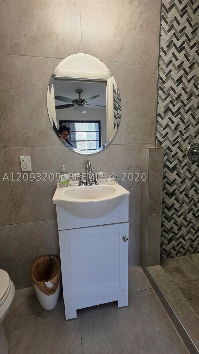 Building Photo - 19362 SW 103rd Ct