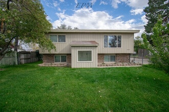 Building Photo - 4881 4015 W