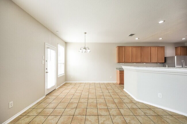 Building Photo - 4530 Wrangler Run