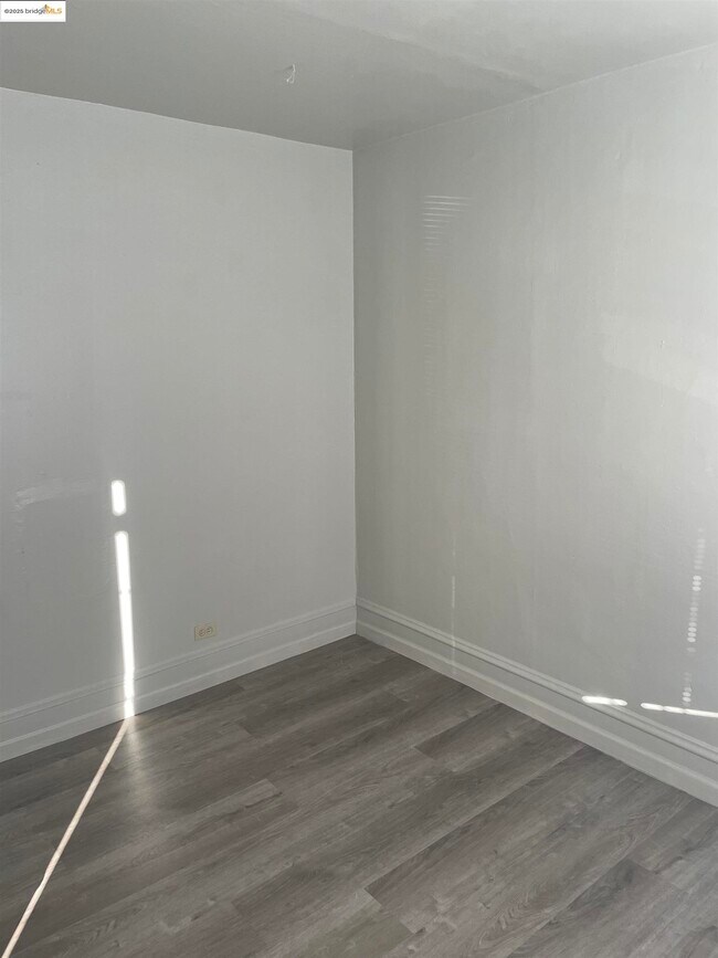 Building Photo - 3525 Bissell Ave