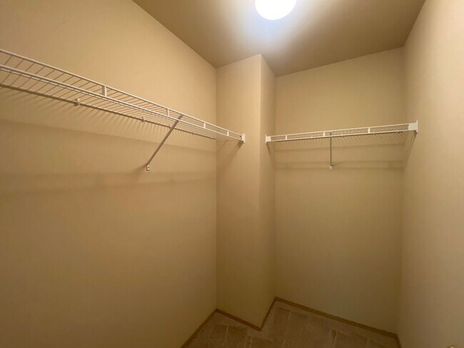 Building Photo - 21367 SE 299th Way