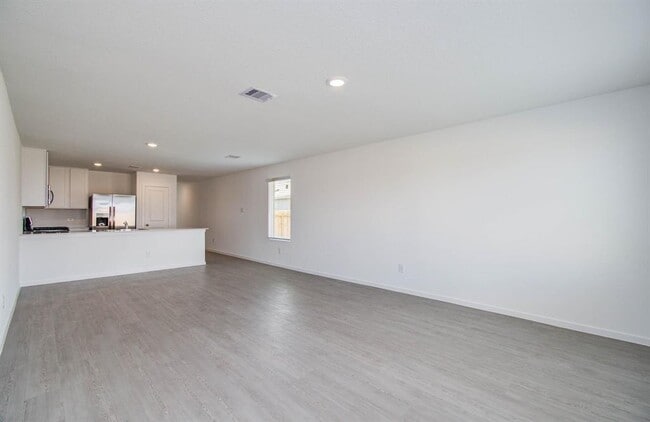 Building Photo - 5005 Gallant St