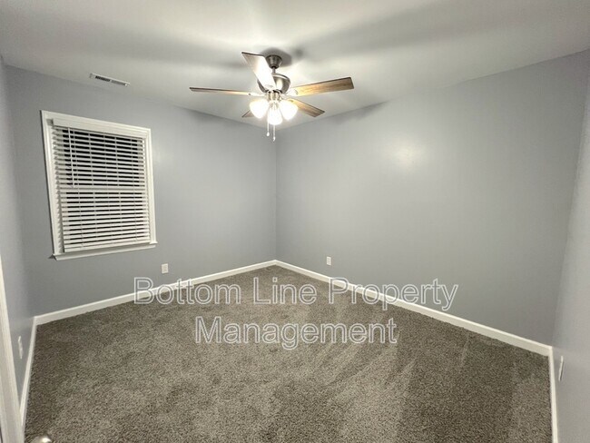 Building Photo - 13446 Cassington Ct