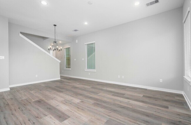 Building Photo - 8440 Berry Brush Ln