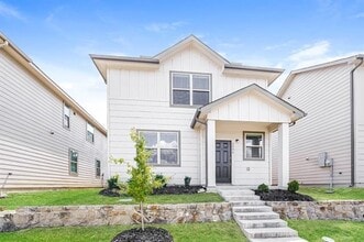 Building Photo - 5556 Willamette Dr