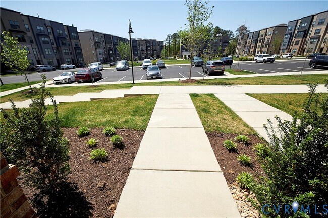 Building Photo - 2735 St Elias Dr